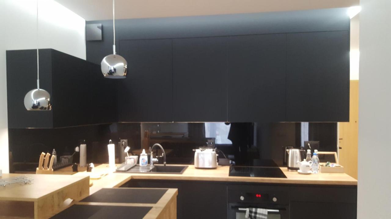 Apartament Skarbowa 2 & Parking Leszno  Εξωτερικό φωτογραφία
