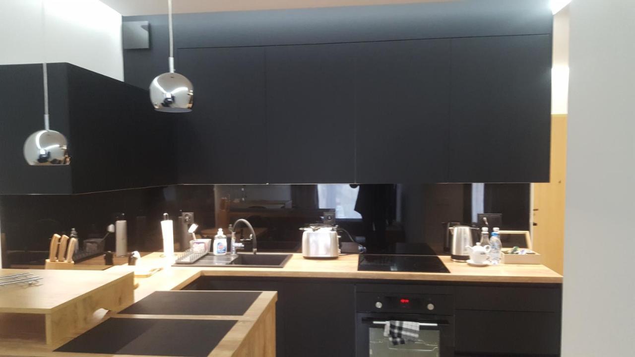 Apartament Skarbowa 2 & Parking Leszno  Εξωτερικό φωτογραφία