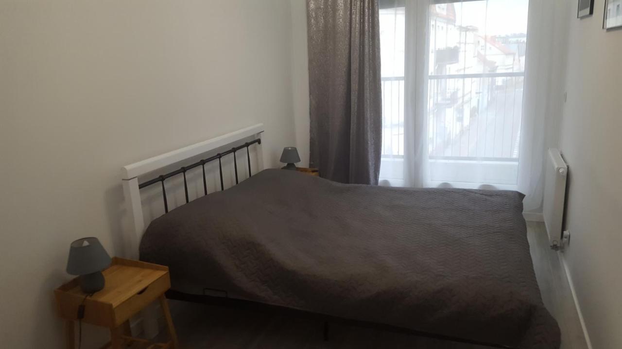 Apartament Skarbowa 2 & Parking Leszno  Εξωτερικό φωτογραφία