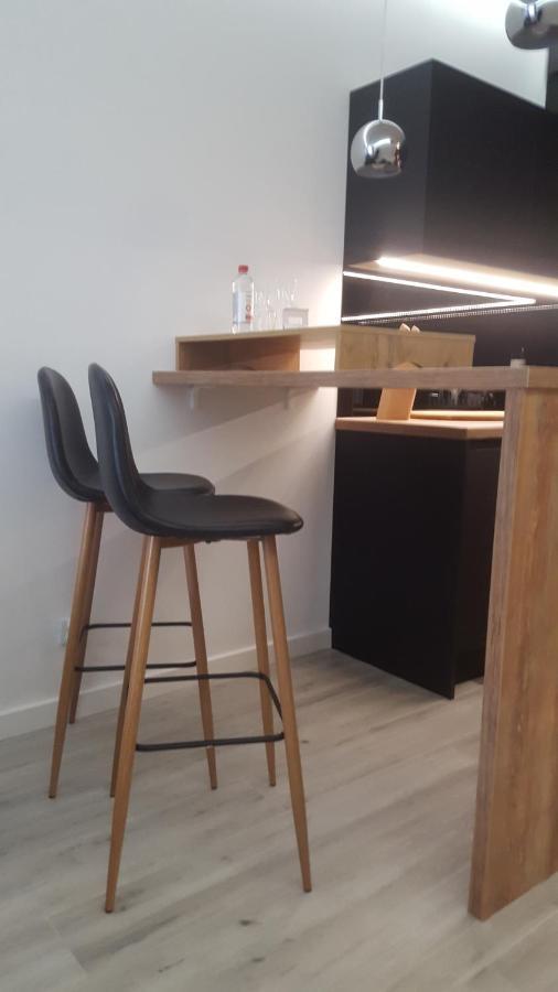 Apartament Skarbowa 2 & Parking Leszno  Εξωτερικό φωτογραφία